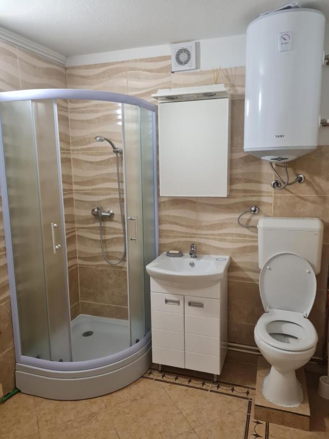 Apartman Nika Otočac Eksteriør billede